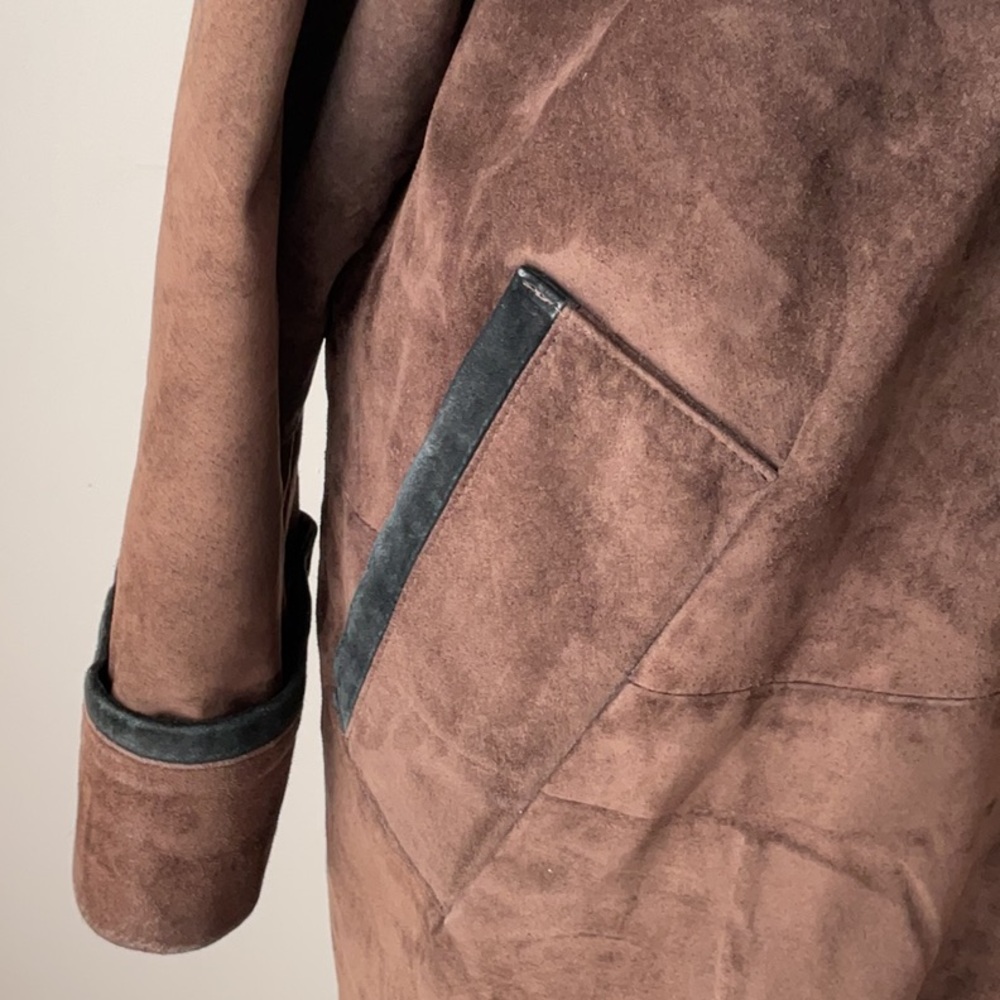 Danier Leather Vintage Suede Coat - Picture 6 of 15